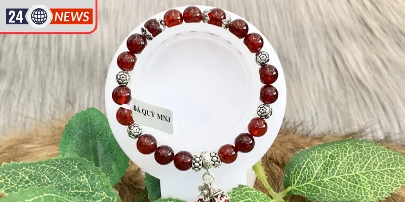 Hướng dẫn chọn lựa trang sức phù hợp với mệnh của gia chủ